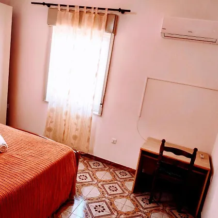 Ferienhaus Mongiove Mare Holiday *